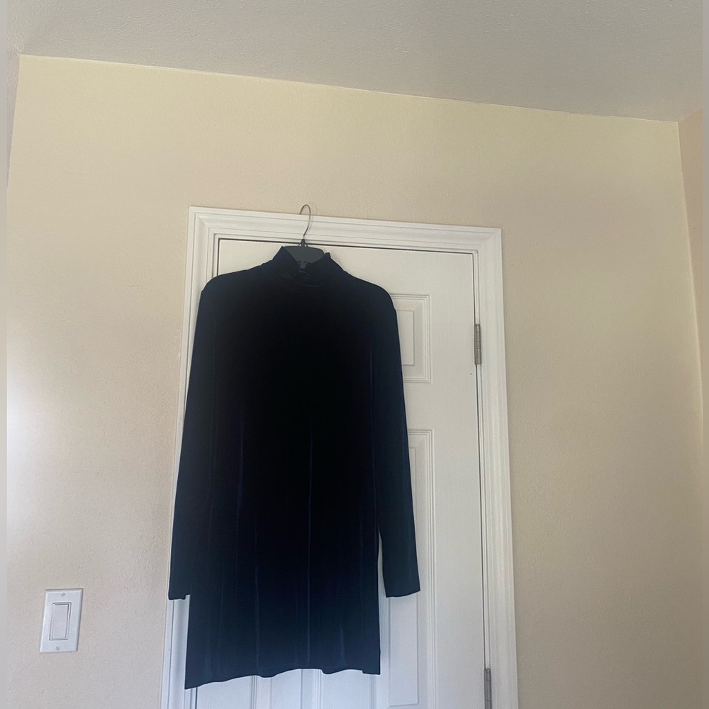 Doncaster Navy Velvet Mock Neck Dress SZ M XLNT